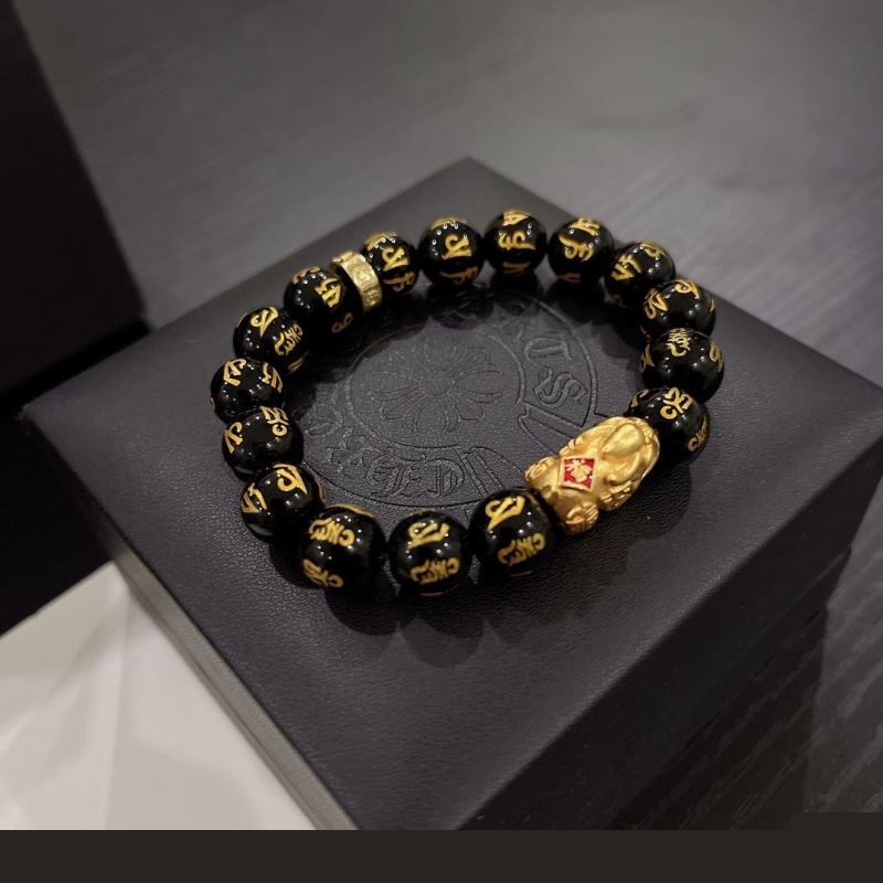 Ch**me He**ts bracelets